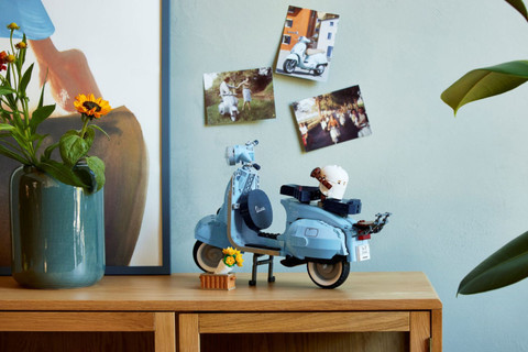 Ünnepeld a La Dolce Vita életérzést az új Vespa készlettel!