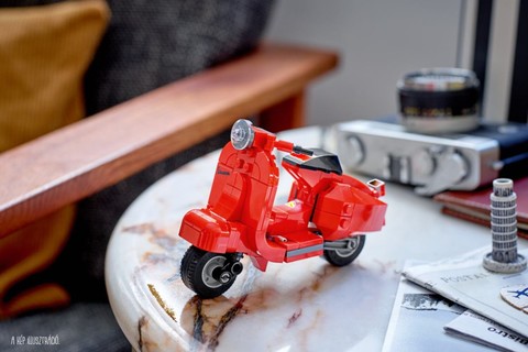 LEGO®  ajándékkal várunk!