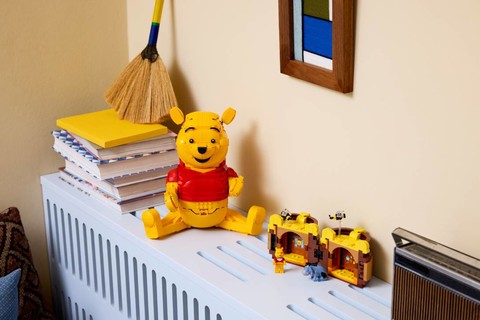 Nosztalgia kockákból: LEGO® Disney Micimackó – egy 100 éves ikon ünneplése