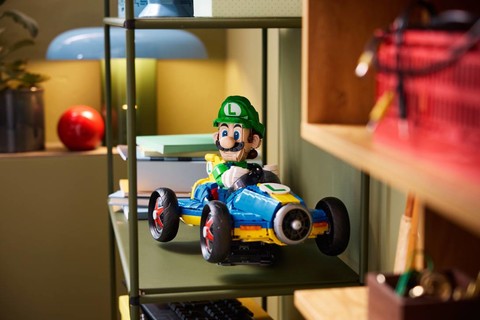 Hamarosan otthonodban lehet Luigi és Mach 8