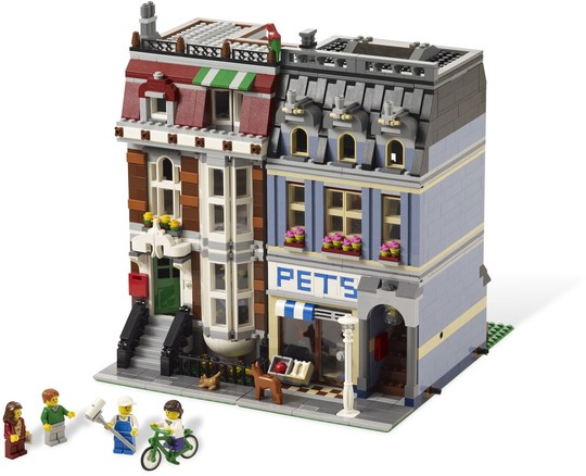 LEGO® Creator Expert 10218 - Állatkereskedés