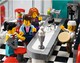 LEGO® Creator Expert 10260 - Belvárosi Bár