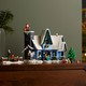 LEGO® ICONS 10293 - A Mikulás látogatása