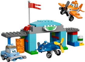 “Skipper's” Flight School
