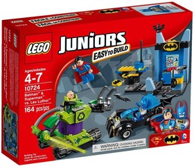 LEGO® Juniors 10724 - Batman™ és Superman™ Lex Luthor™ ellen