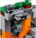 LEGO® Minecraft™ 21141 - Zombibarlang