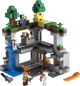 LEGO® Minecraft™ 21169 - Az első kaland