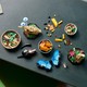 LEGO® ICONS 21342 - A rovargyűjtemény