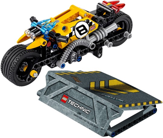 LEGO® Technic 42058 - Kaszkadőr motor