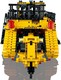 LEGO® Technic 42131 - Applikációval irányítható Cat® D11 buldózer