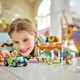 LEGO® Friends 42625 - Smoothie stand a strandon