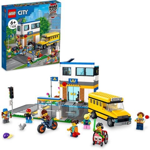 LEGO® City 60329 - Tanítási nap