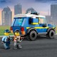LEGO® City 60371 - Mentő járművek központja