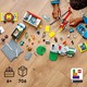 LEGO® City 60371 - Mentő járművek központja