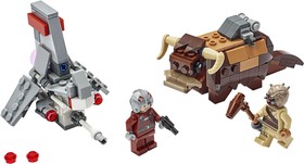 A T-16 Skyhopper™ a Buckalakó™ ellen Microfighter