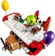 LEGO® Angry Birds 75822 - Malac repülős támadás