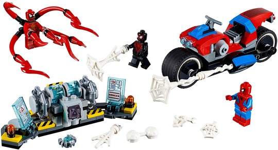 LEGO® Marvel 76113 - Pókember motoros mentése