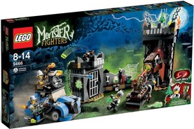 LEGO® Monster Fighters 9466 - Az őrült professzor és szörnyetege