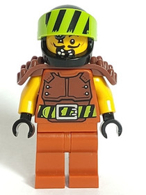 Wallop - Stuntz Driver, Reddish Brown Spiked Shoulder Pads