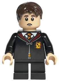 Neville Longbottom - Griffendél köpeny, Fekete nadrág