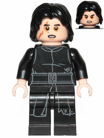 Kylo Ren - kiszakadt ruhában