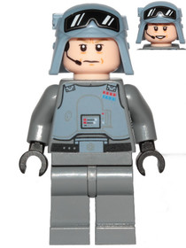 General Maximillian Veers - Helmet with Goggles Print