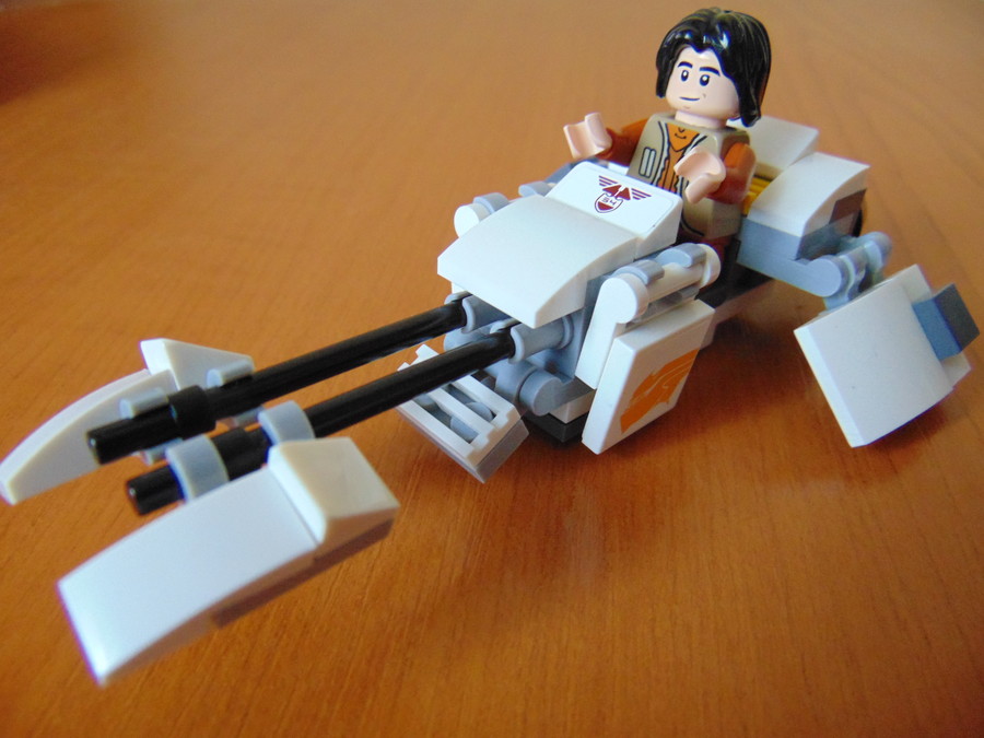 Ezra Fantom Robogója