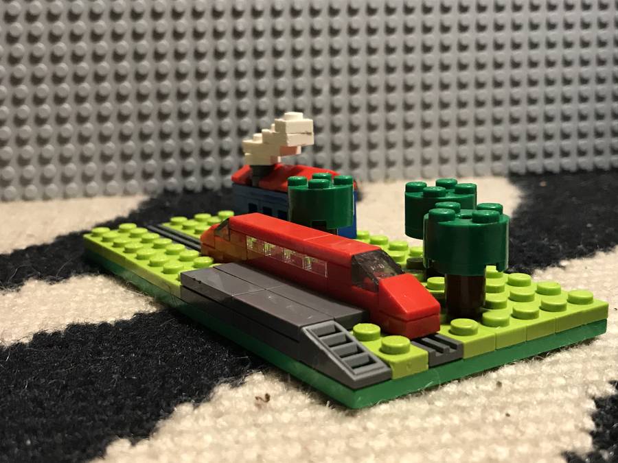 Microscale falusi vonatállomás