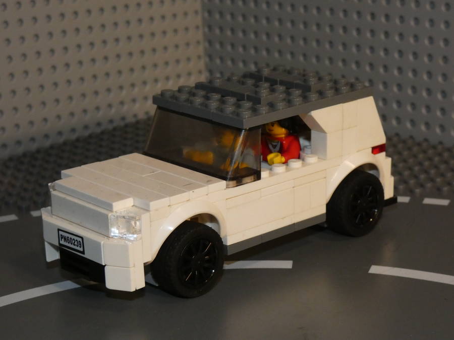 egyedi SUV