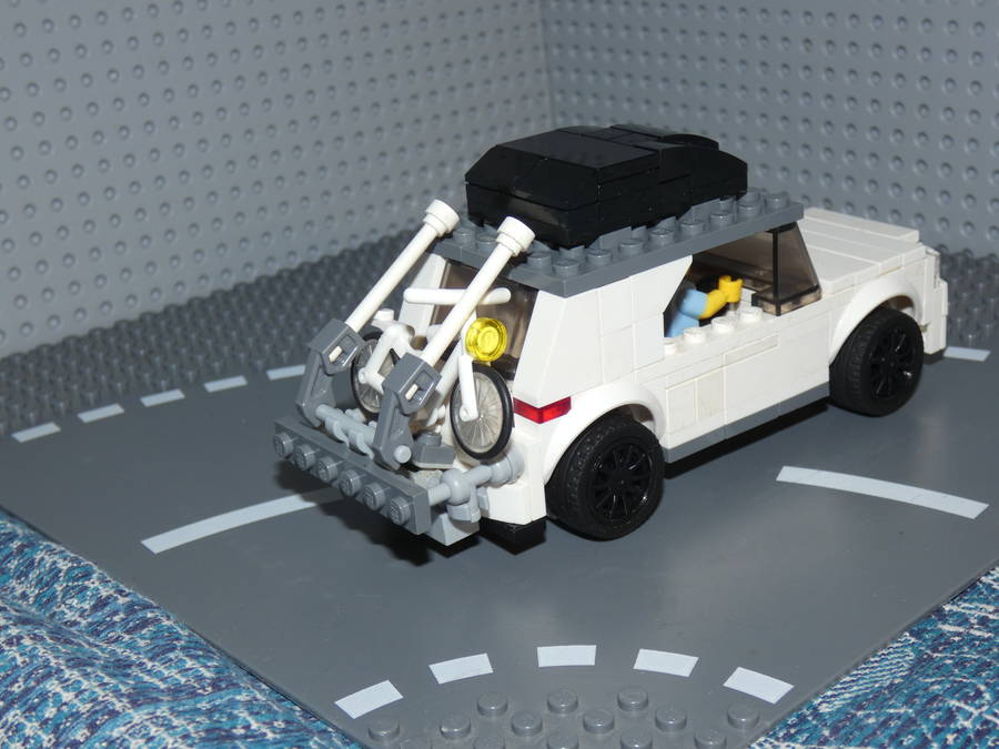 egyedi SUV