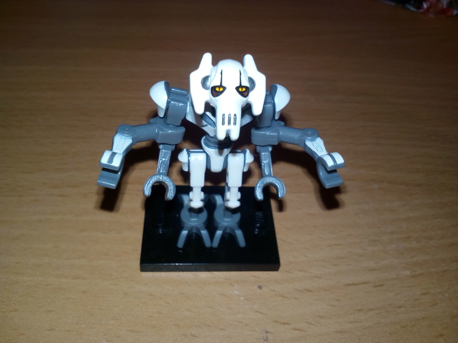 GRIEVOUS TÁBORNOK