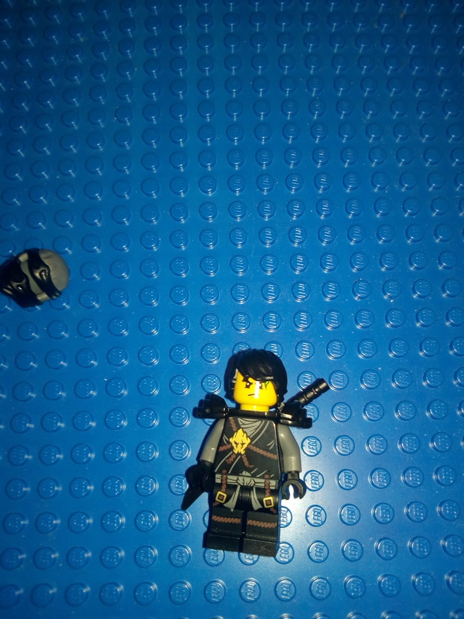 Cole a Ninjago magazinban