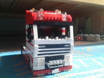 DAF XF 105 Super Space Cab nyerges vontató