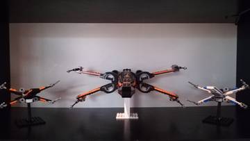 75102 Poe's X-Wing Fighter lekicsinyített változata