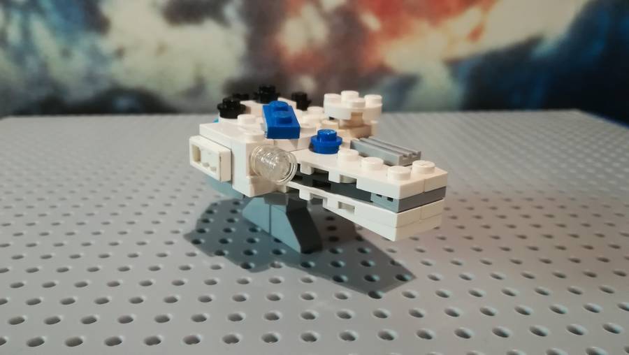 75212 Millenium falcon kicsiben