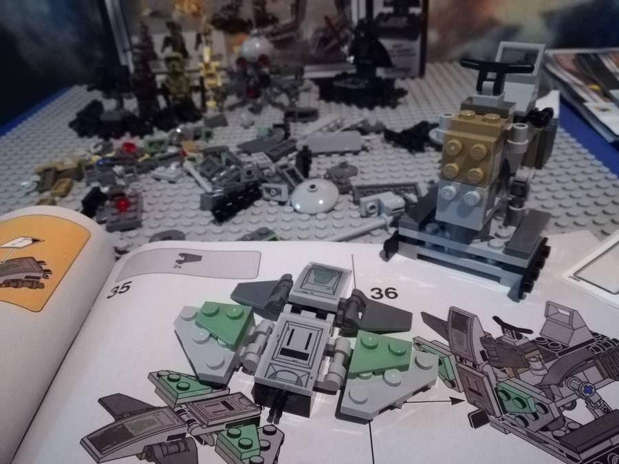 75261 Clone Scout Walker