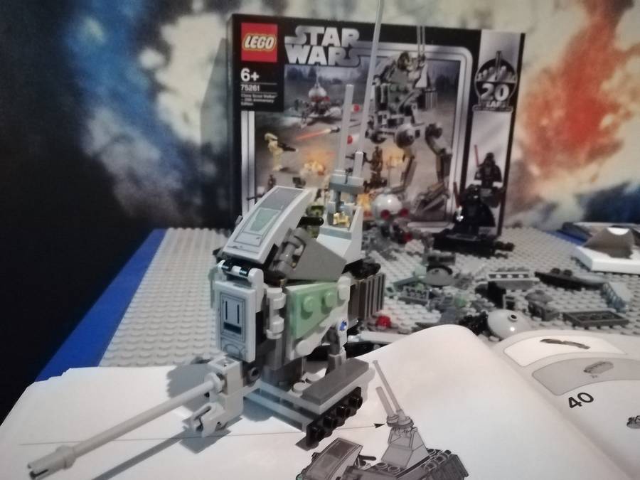 75261 Clone Scout Walker
