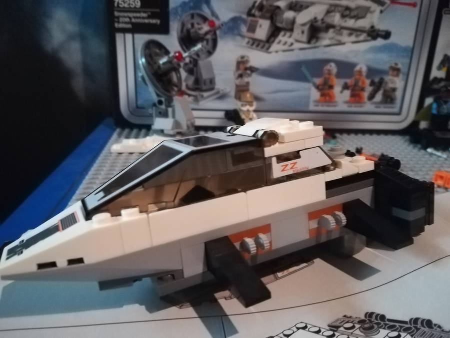 75259 Snowspeeder