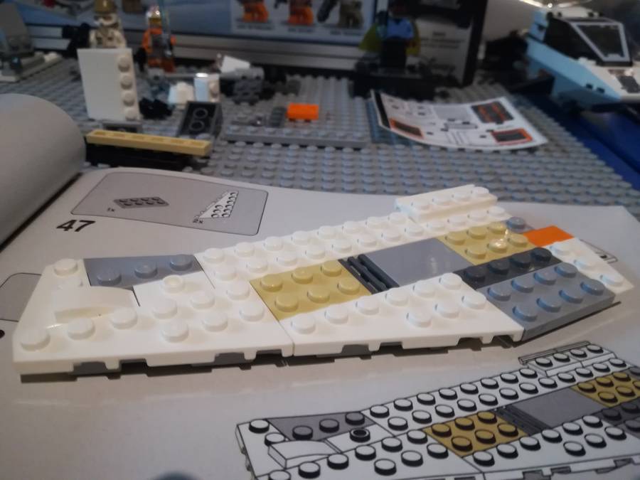 75259 Snowspeeder