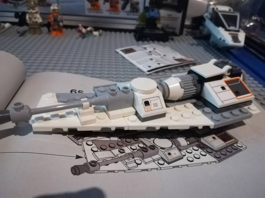 75259 Snowspeeder