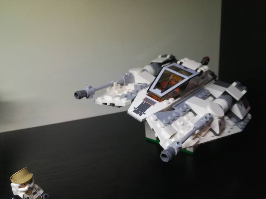 75259 Snowspeeder