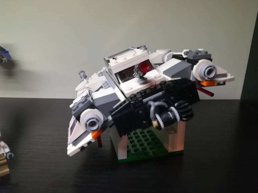 75259 Snowspeeder