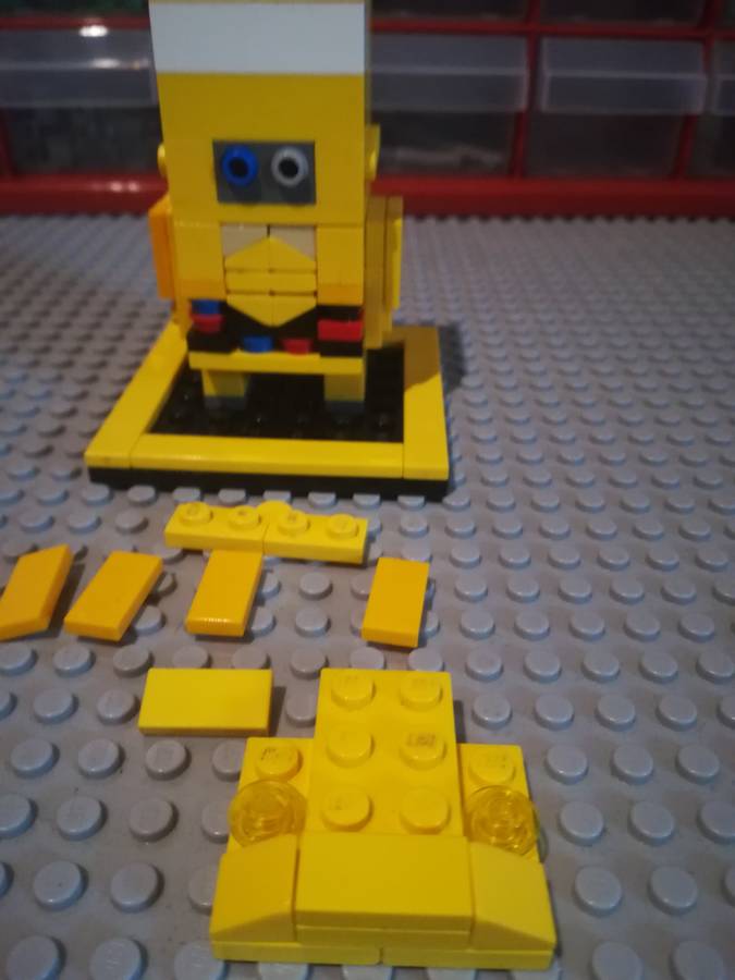 Brickheadz C-3po lépésenként