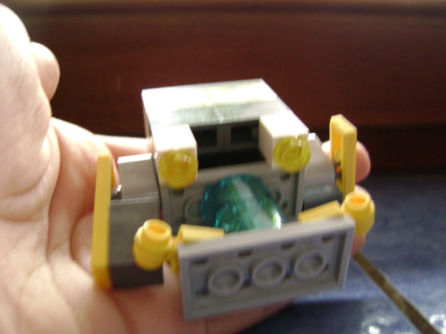 mini lego robot 