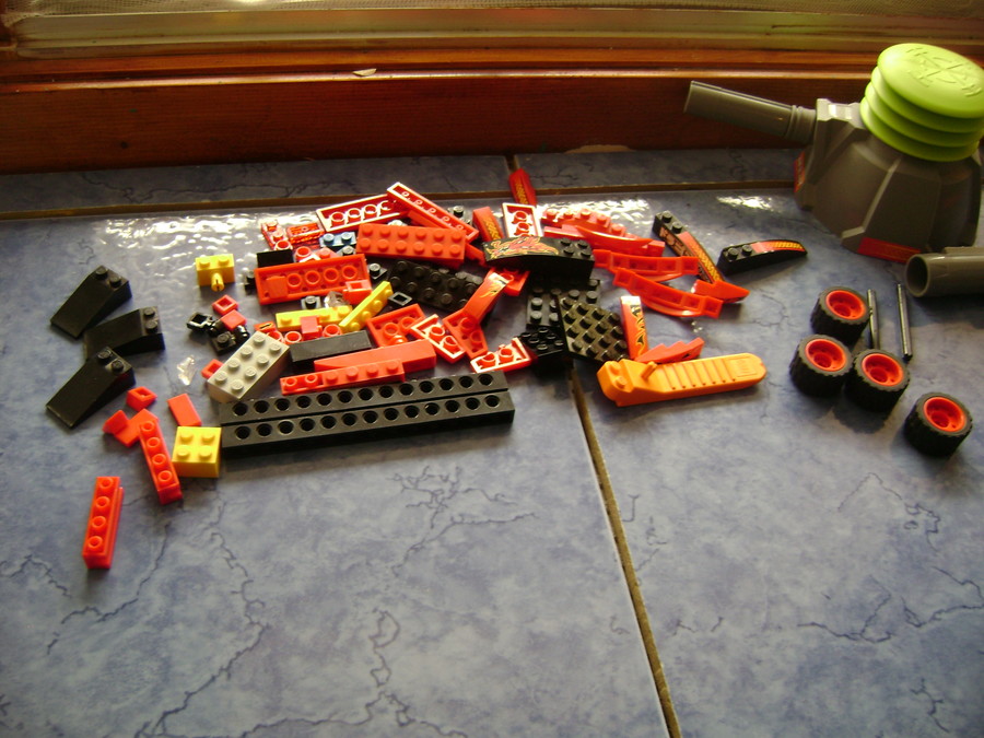 8227 Racers
