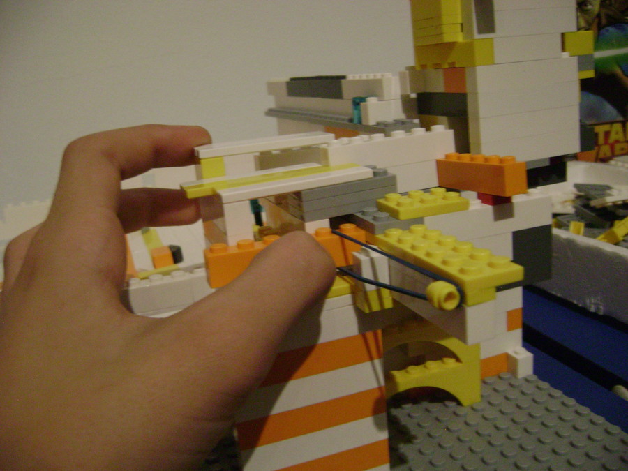 Lego Flipper