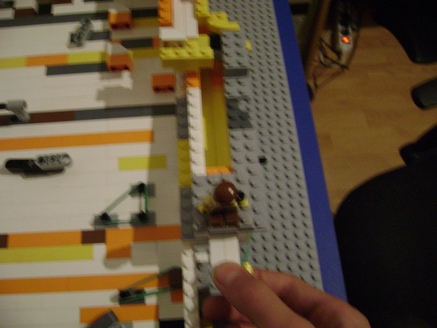 újjabb LEGO Flipper