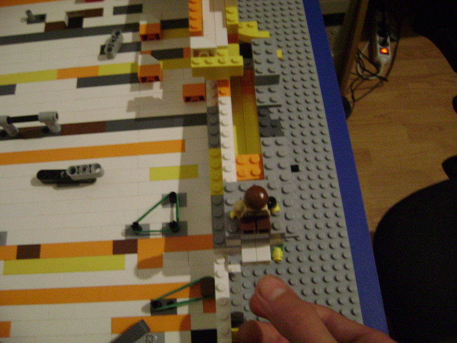újjabb LEGO Flipper