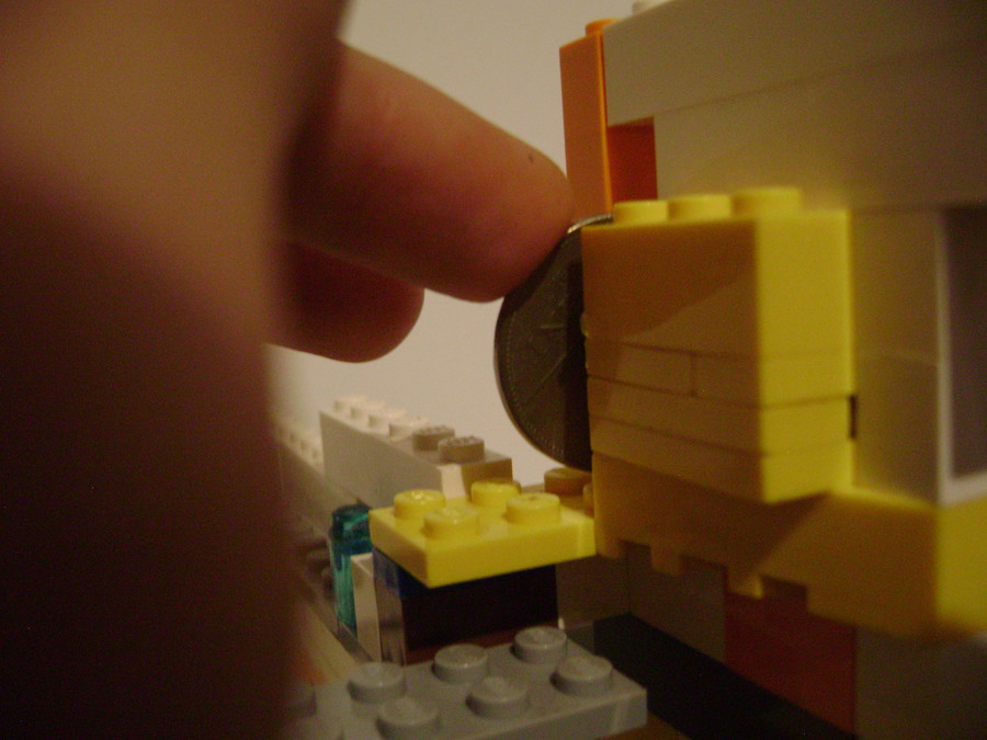 újjabb LEGO Flipper