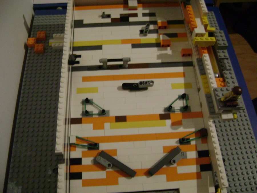 újjabb LEGO Flipper